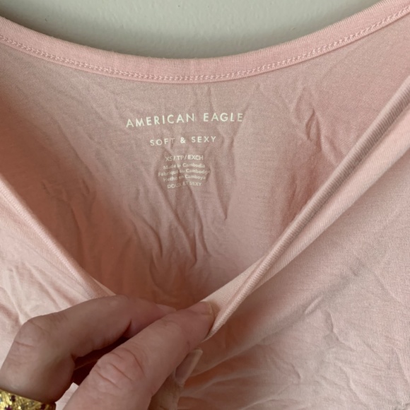American eagle XS pink top - Picture 2 of 2
